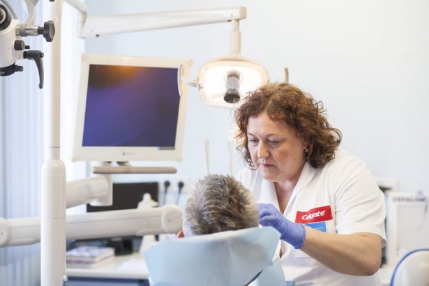 svg+xml;charset=utf 8,%3Csvg xmlns%3D'http%3A%2F%2Fwww.w3